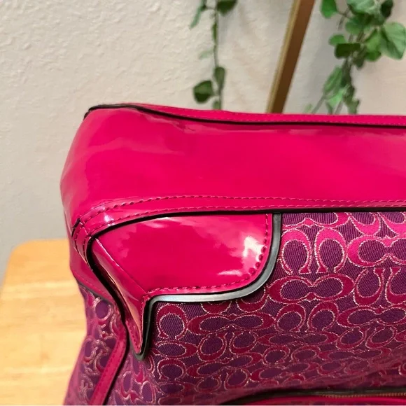 Coach Magenta Pink Raspberry Gold Patent Trim Shoulder Bag - Picture 8 of 15